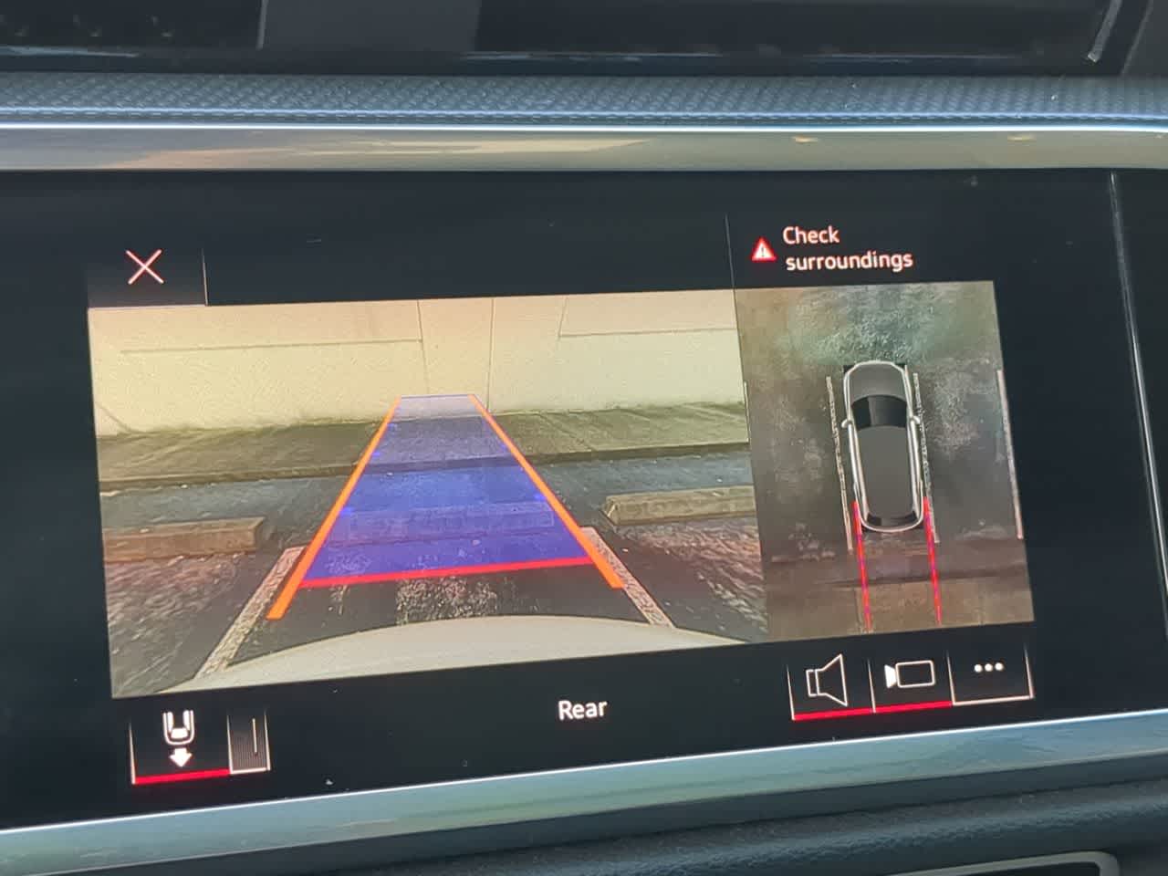 Thumbnail: 2022 Audi Q3 - 29