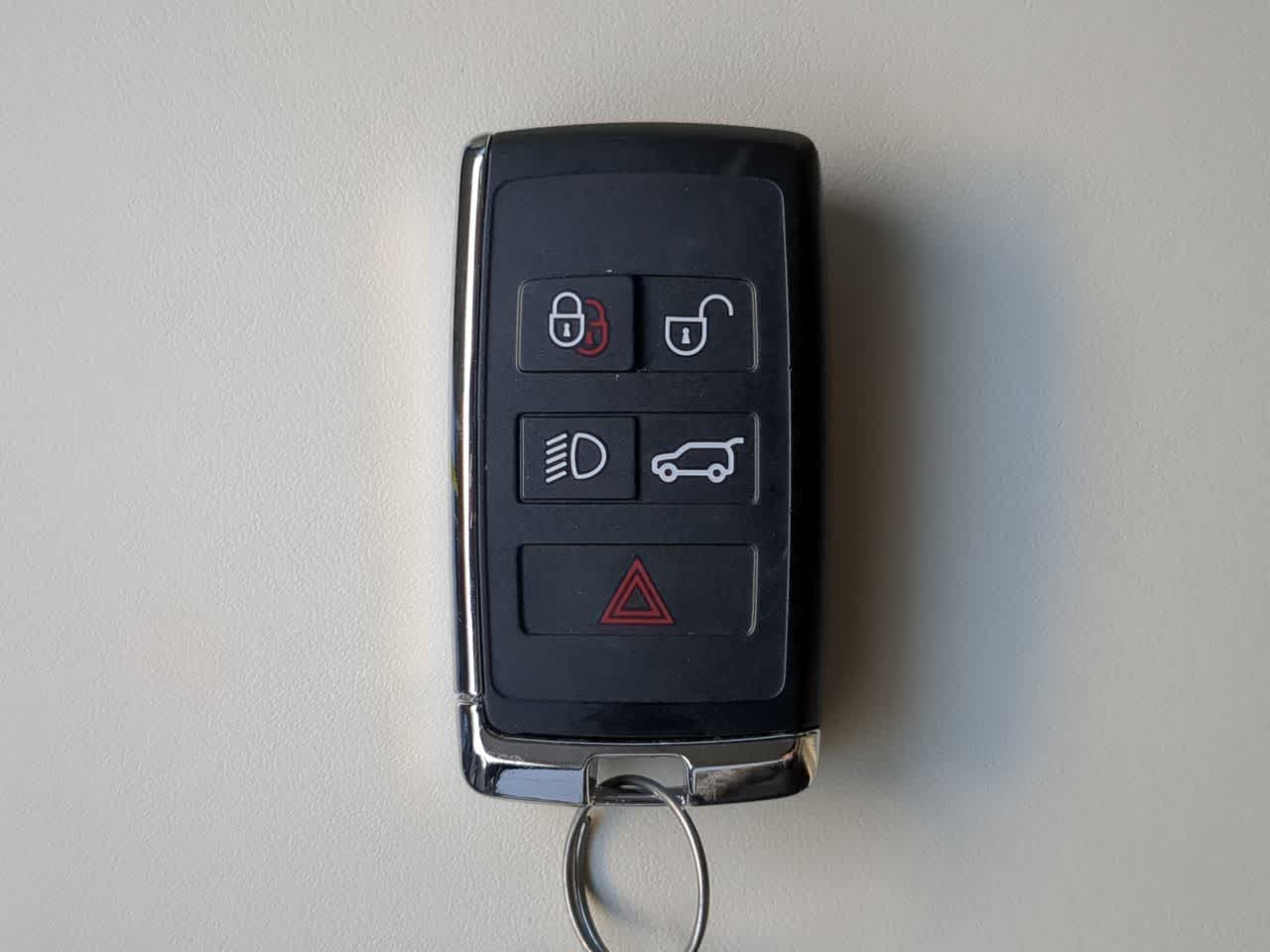 Thumbnail: 2024 Land Rover Range Rover - 36