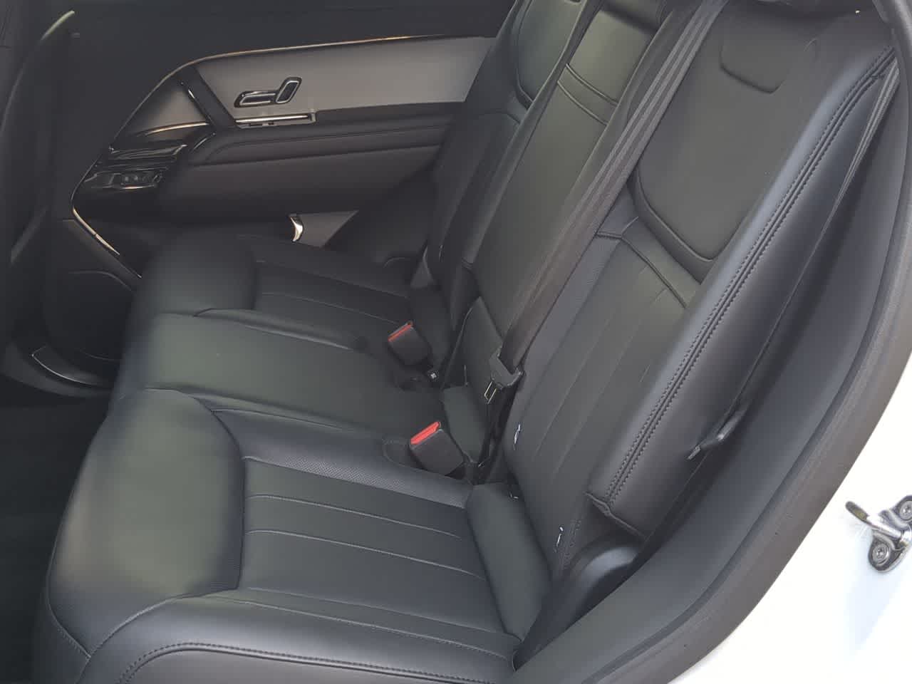 Thumbnail: 2024 Land Rover Range Rover Sport - 21