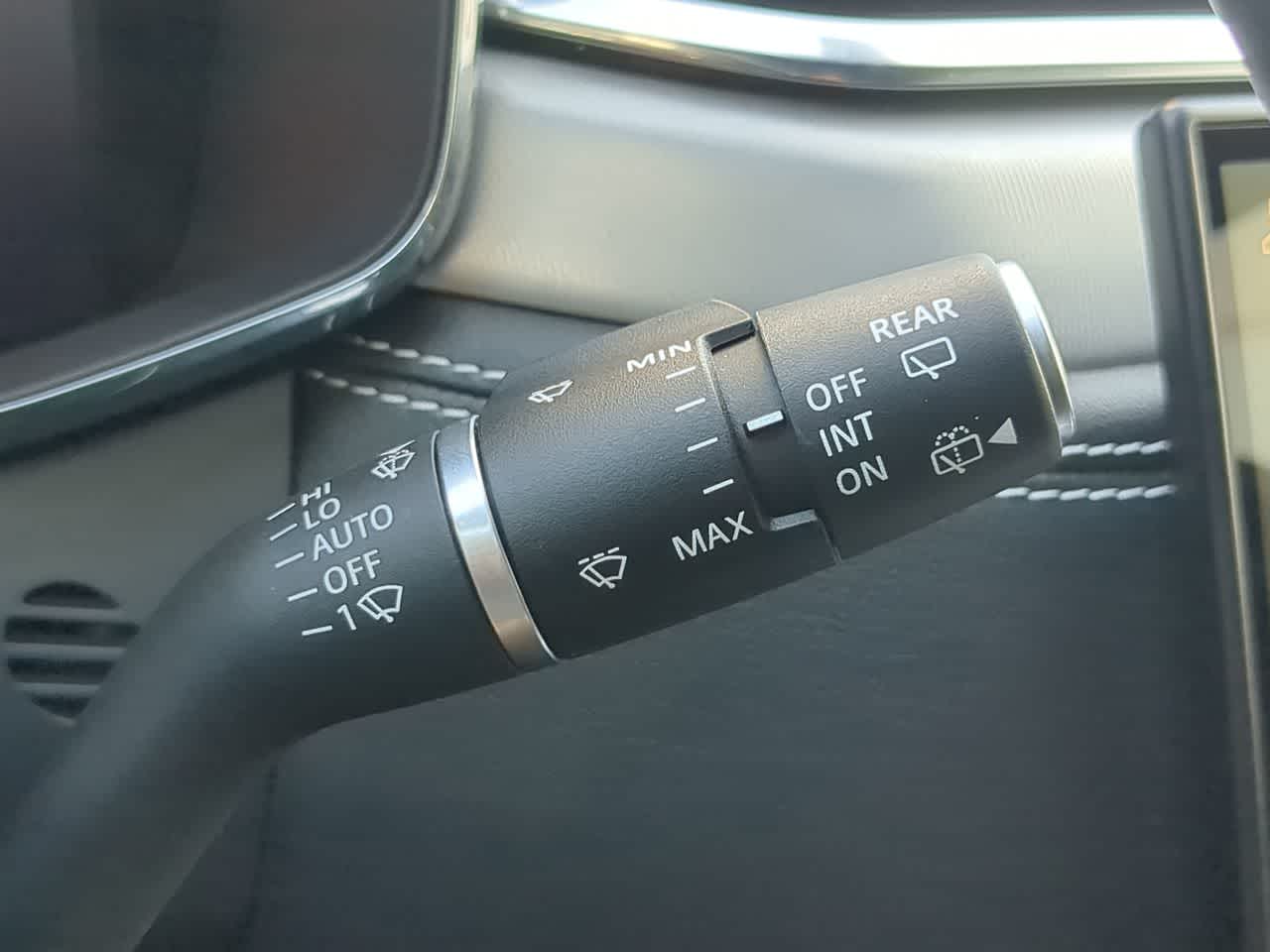 Thumbnail: 2024 Jaguar F-Pace - 27