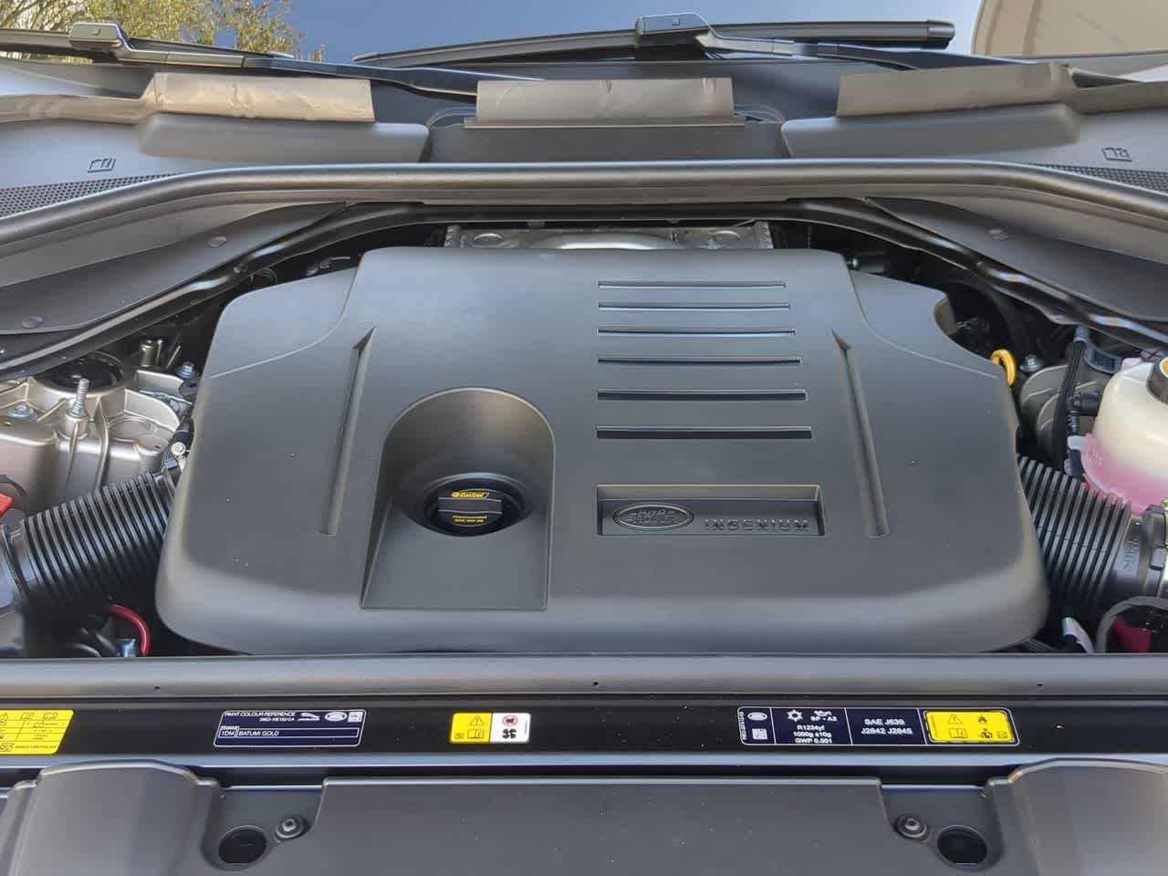 Thumbnail: 2026 Land Rover Range Rover - 15