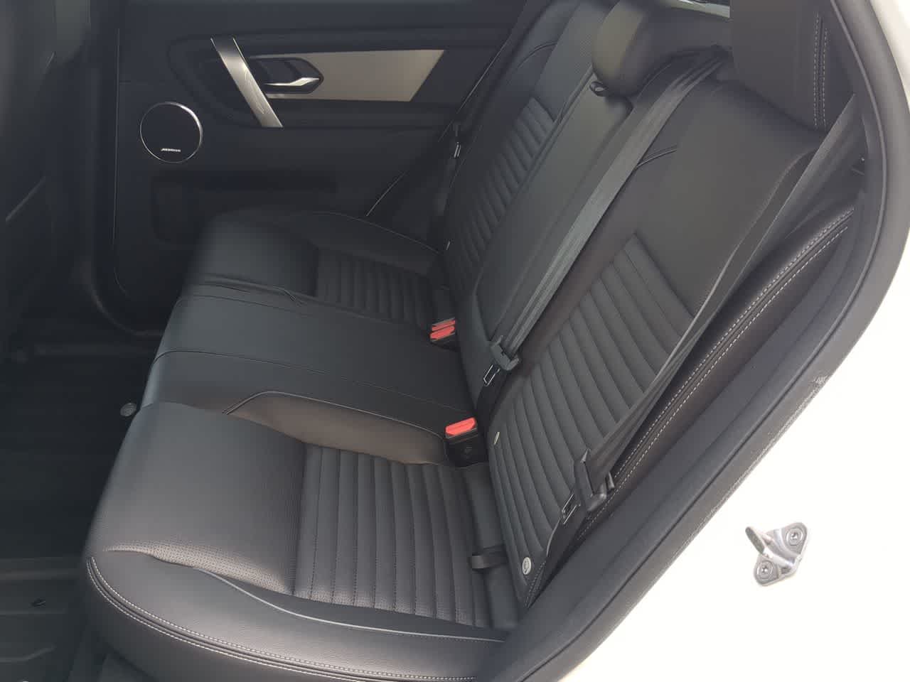 Thumbnail: 2025 Land Rover Discovery Sport - 19