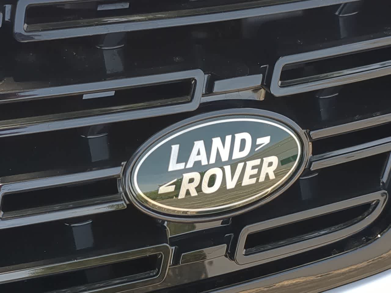 Thumbnail: 2026 Land Rover Range Rover Sport - 12