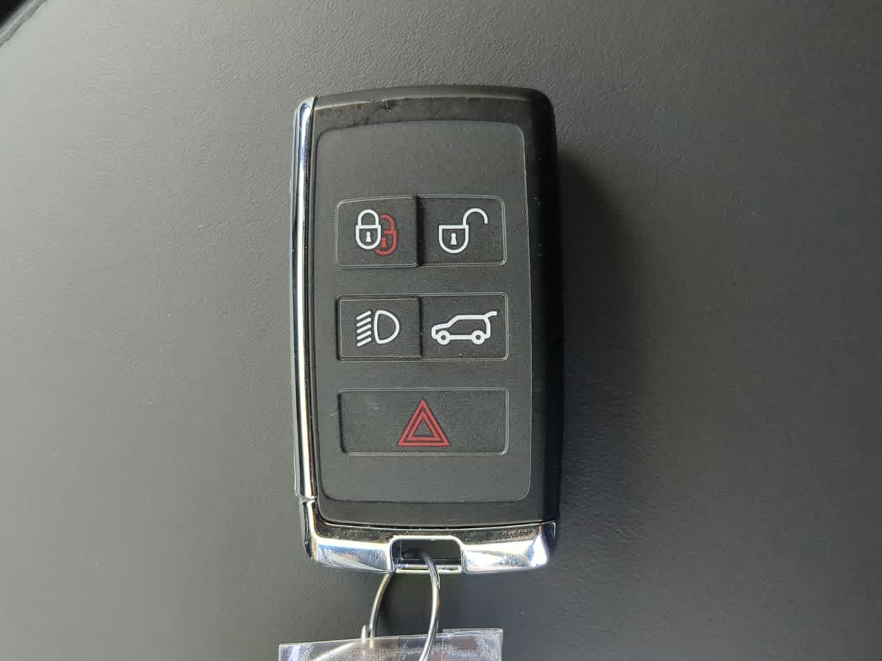 Thumbnail: 2025 Land Rover Range Rover Sport - 36