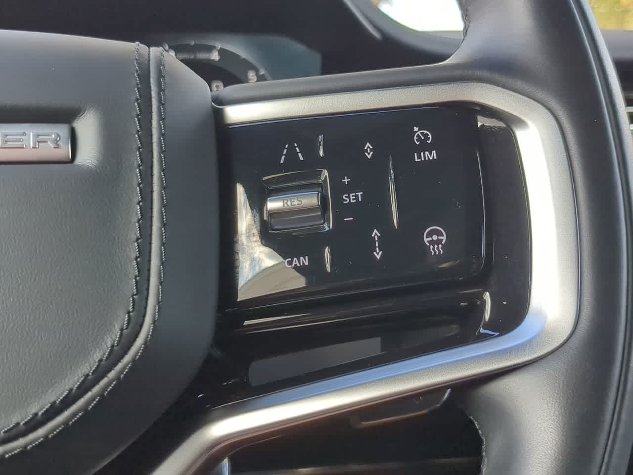 Thumbnail: 2025 Land Rover Range Rover Sport - 27