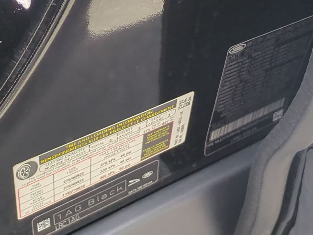 Thumbnail: 2021 Land Rover Range Rover - 38