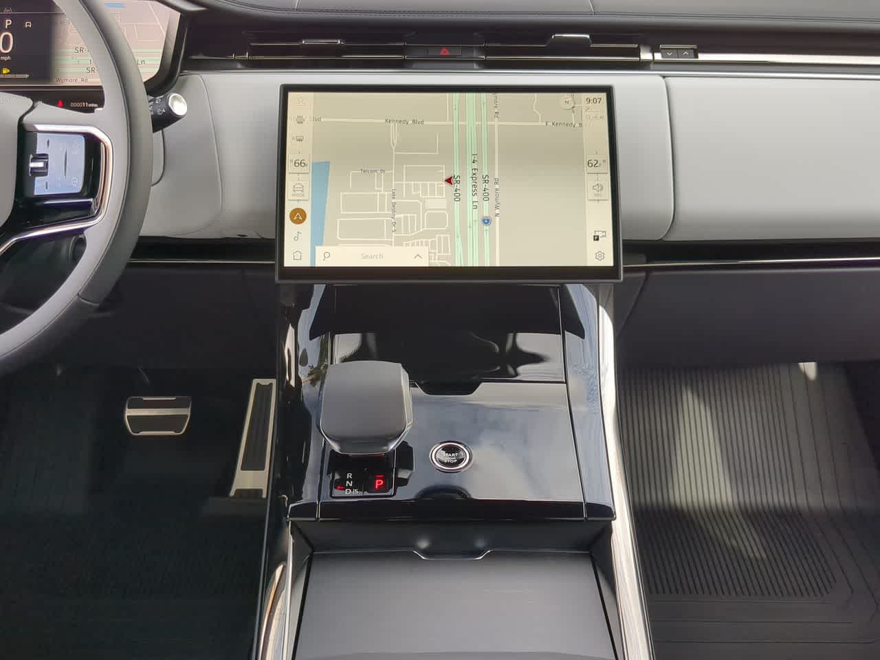 Thumbnail: 2025 Land Rover Range Rover Sport - 29