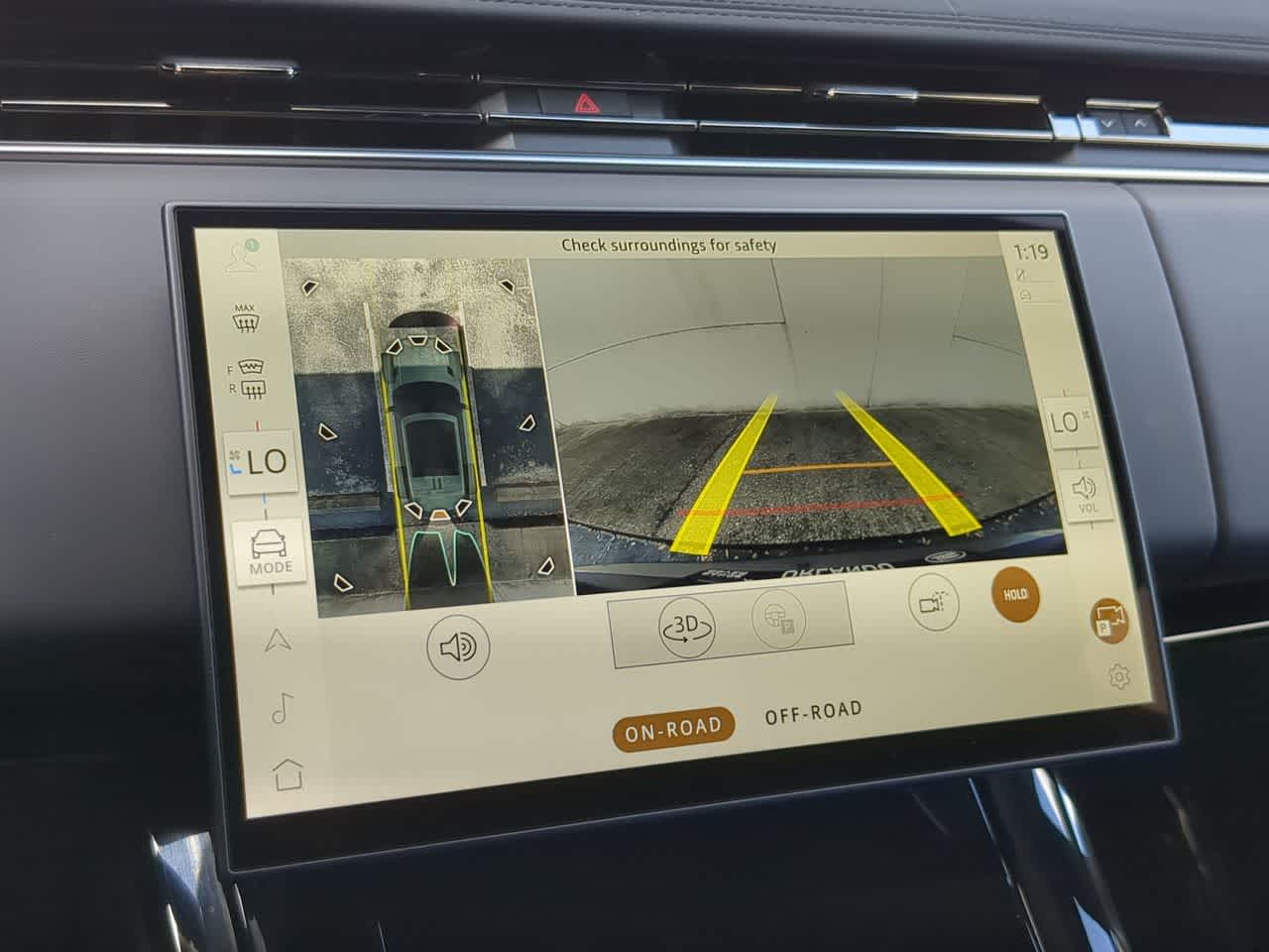 Thumbnail: 2025 Land Rover Range Rover Sport - 31