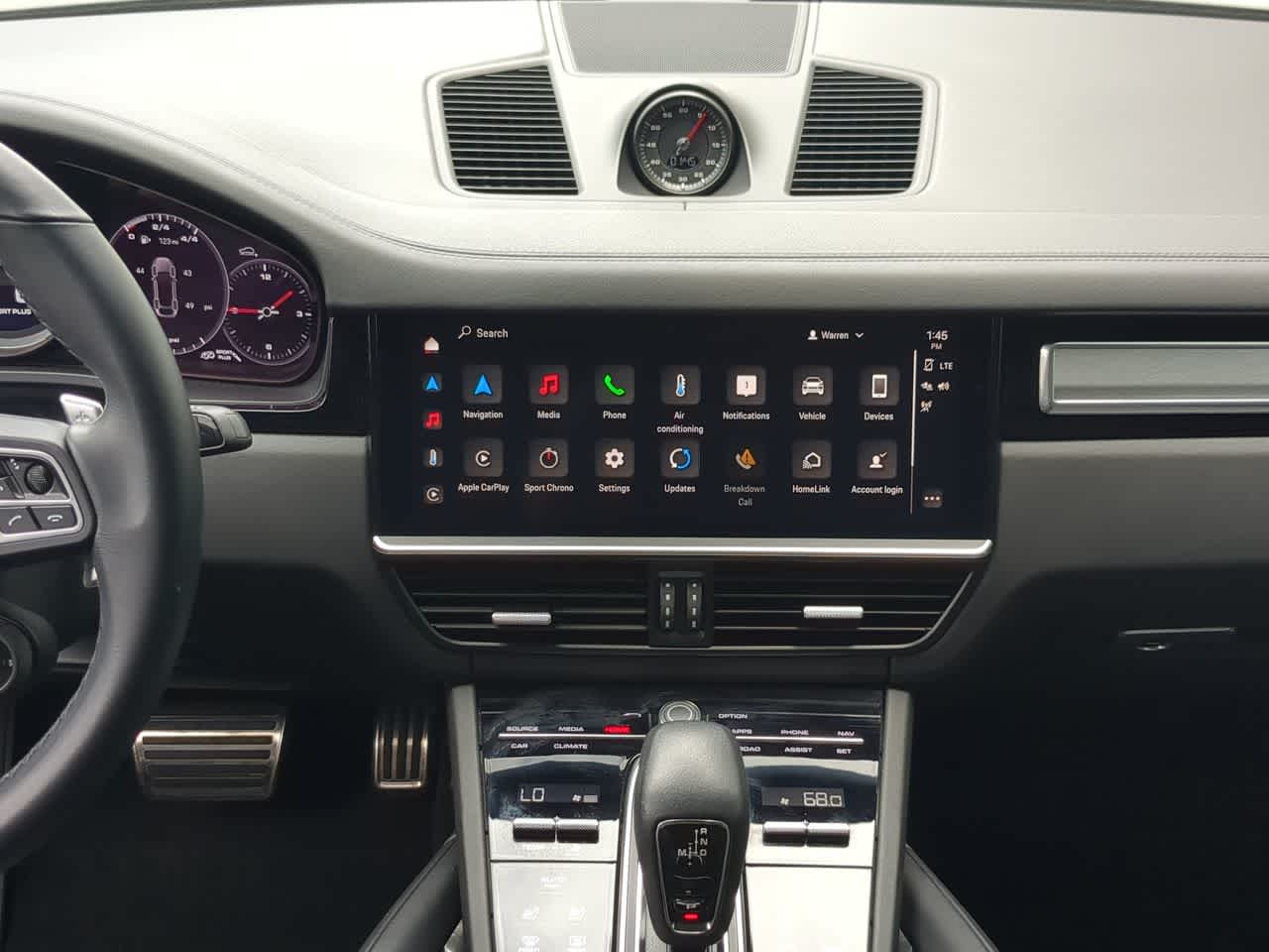 Thumbnail: 2023 Porsche Cayenne - 29