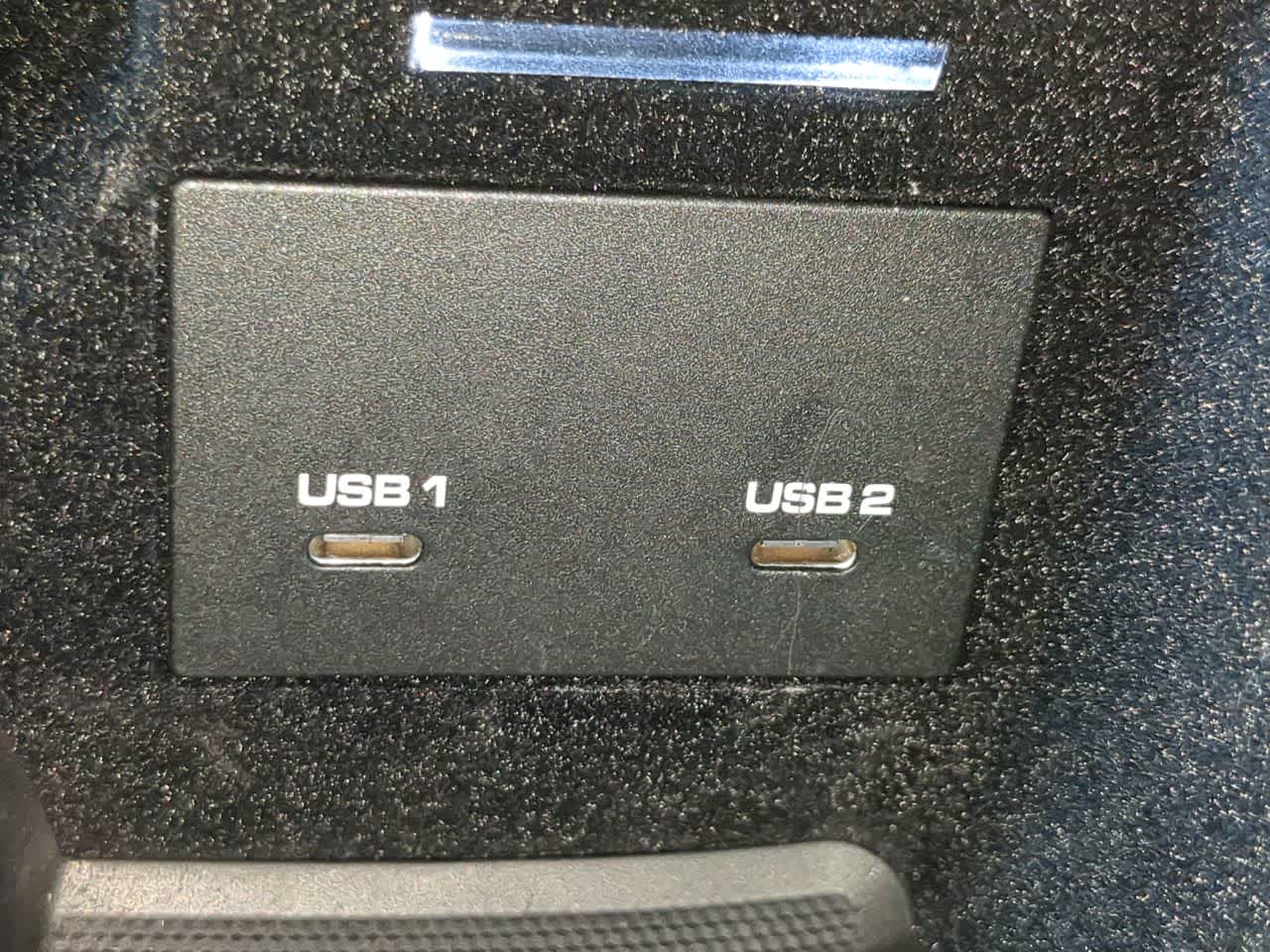 Thumbnail: 2021 Porsche Cayenne - 33