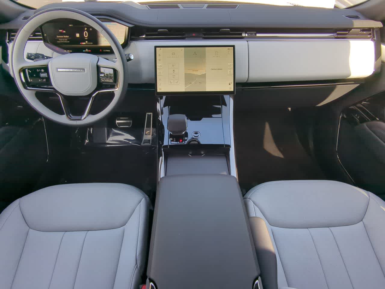 Thumbnail: 2025 Land Rover Range Rover Sport - 15