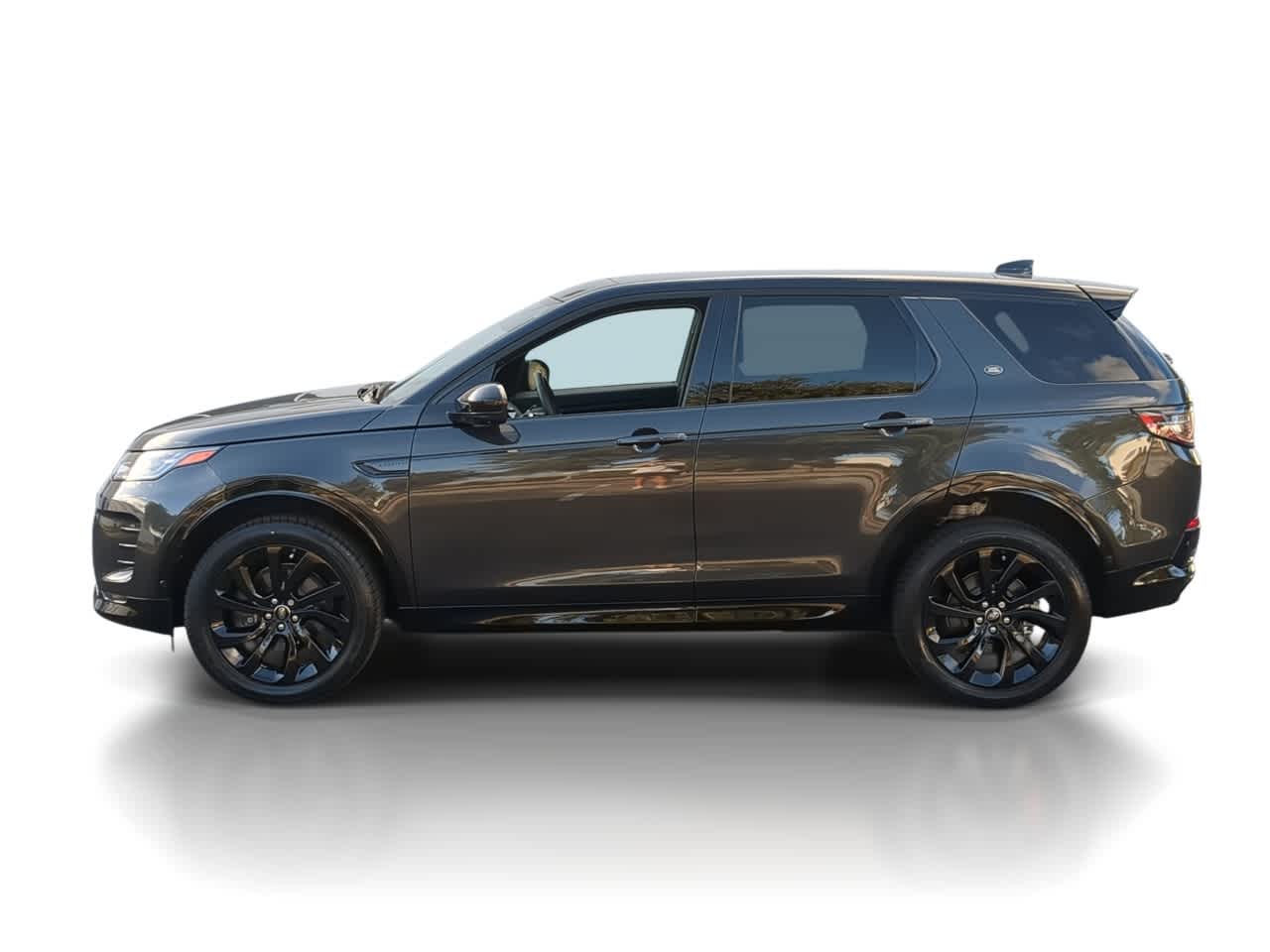 Thumbnail: 2025 Land Rover Discovery Sport - 5