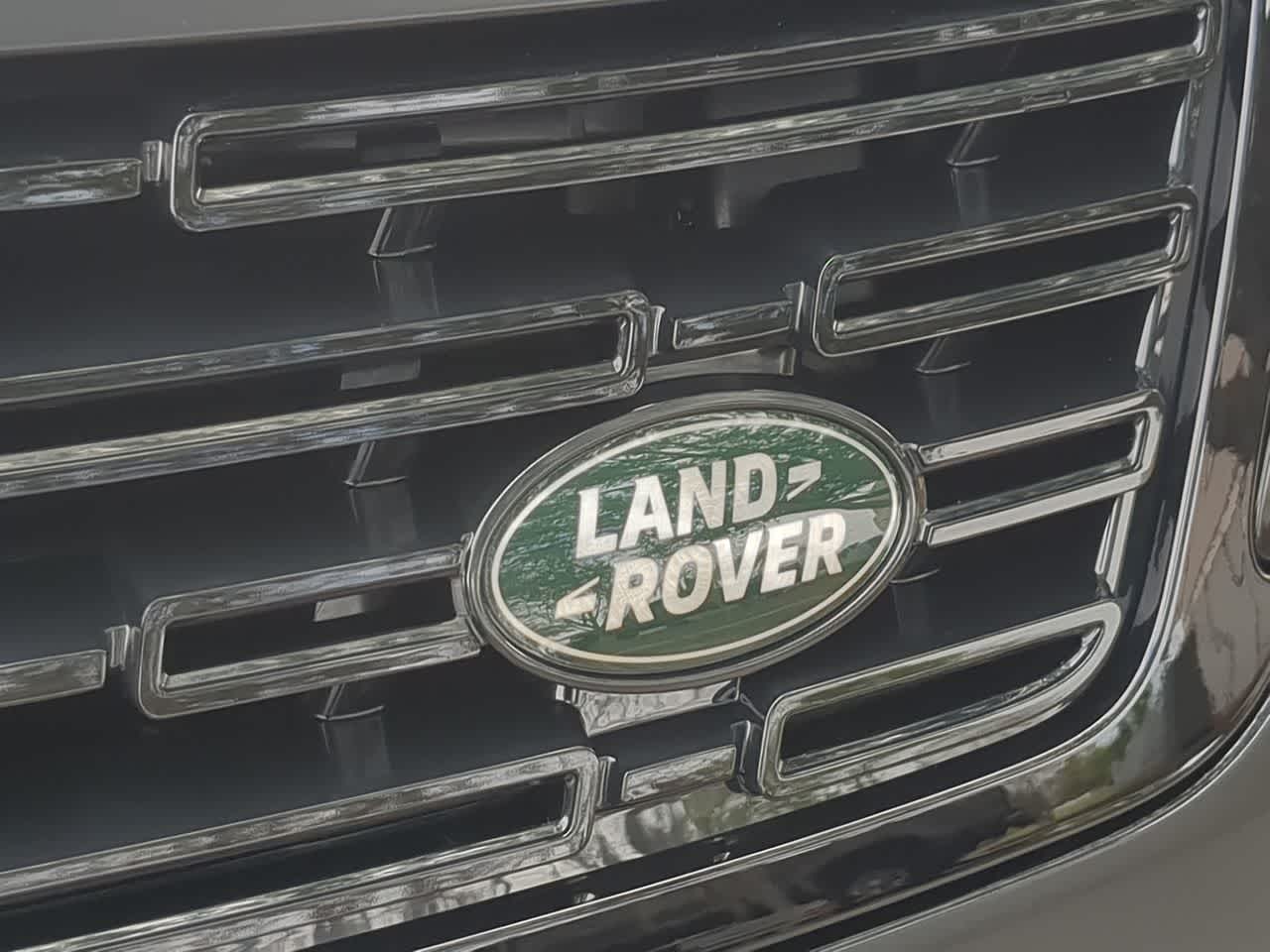 Thumbnail: 2026 Land Rover Range Rover Sport - 12