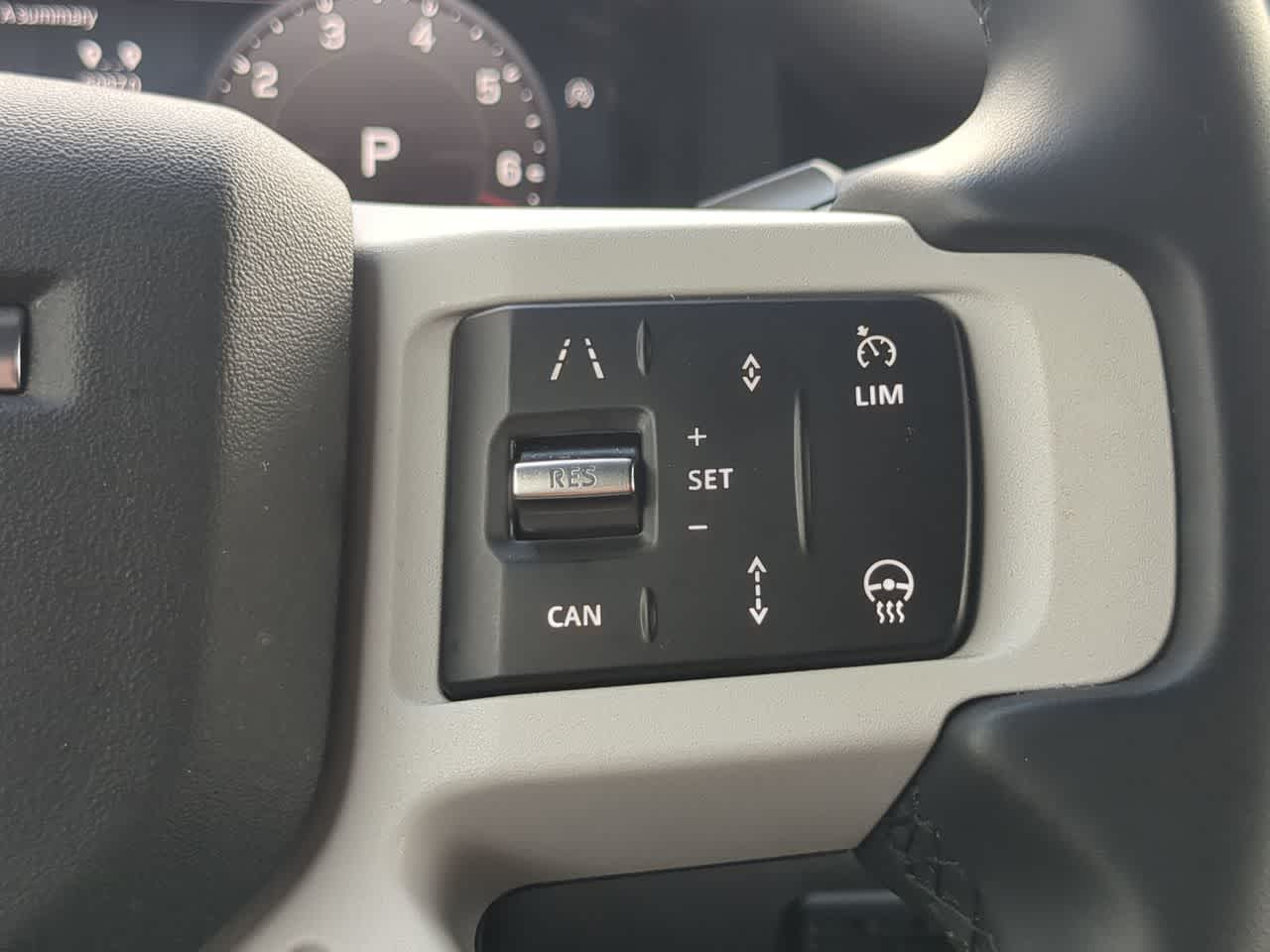 Thumbnail: 2025 Land Rover Defender - 26