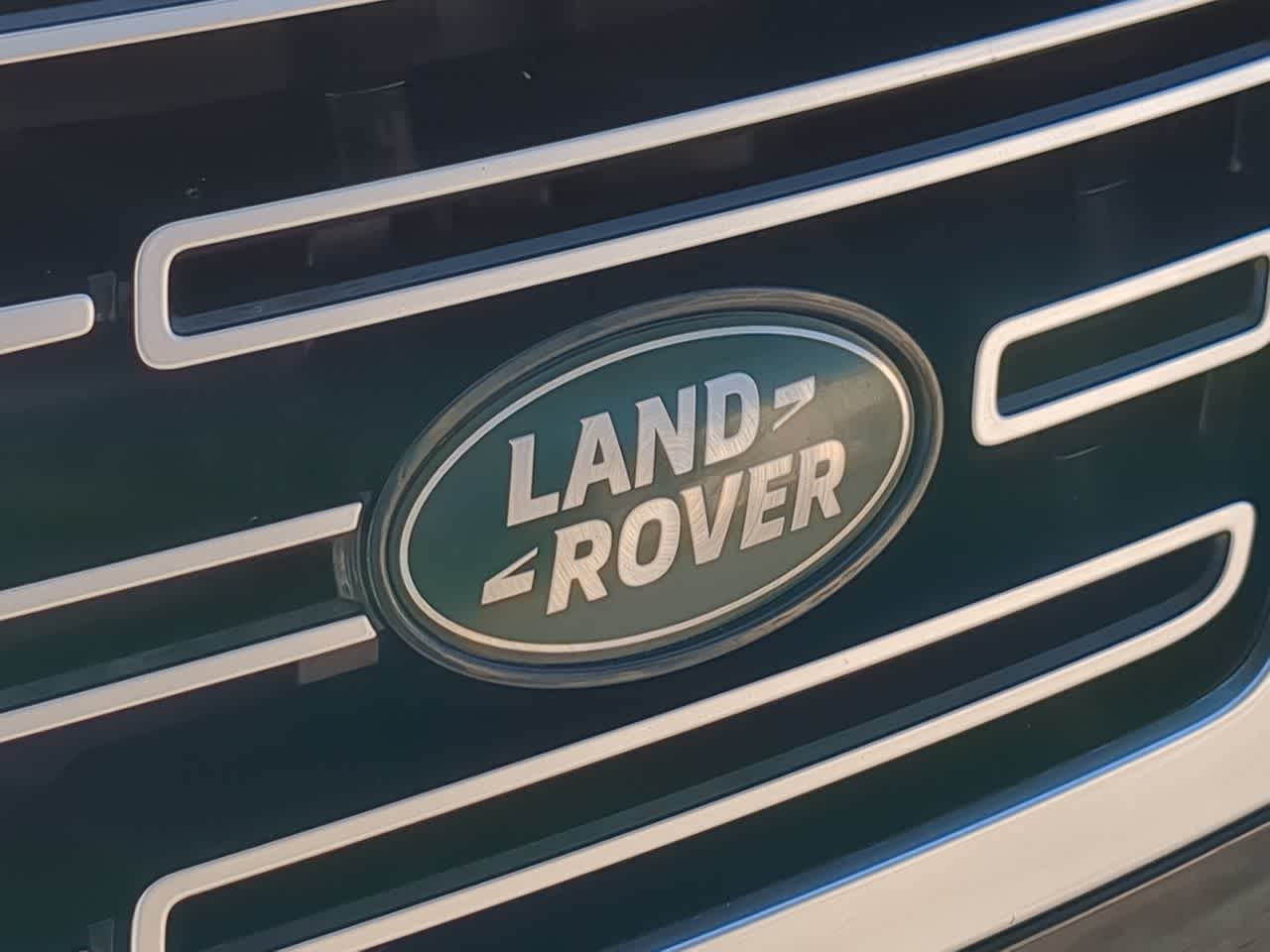 Thumbnail: 2025 Land Rover Range Rover - 12