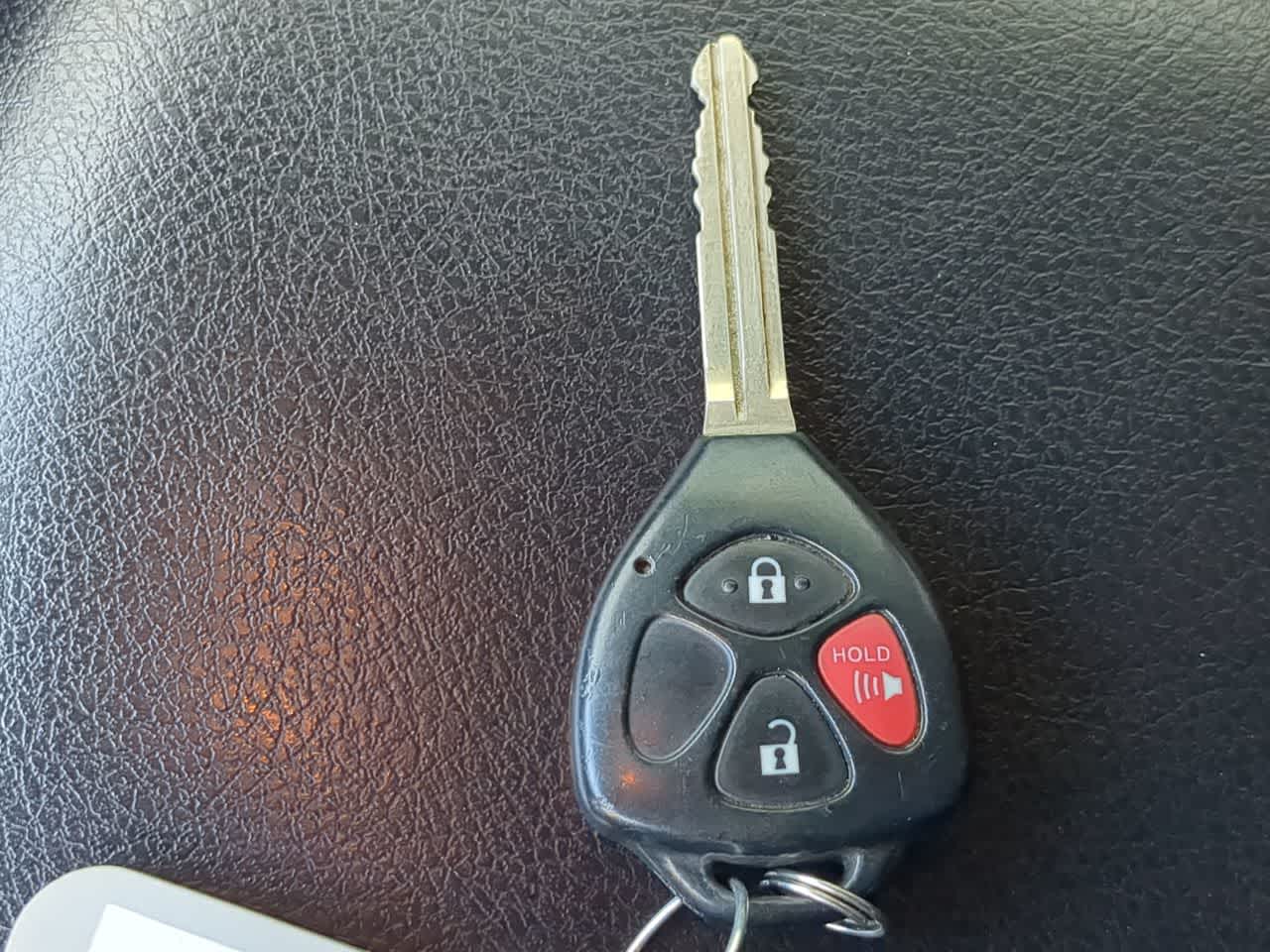 Thumbnail: 2016 Toyota 4Runner - 35