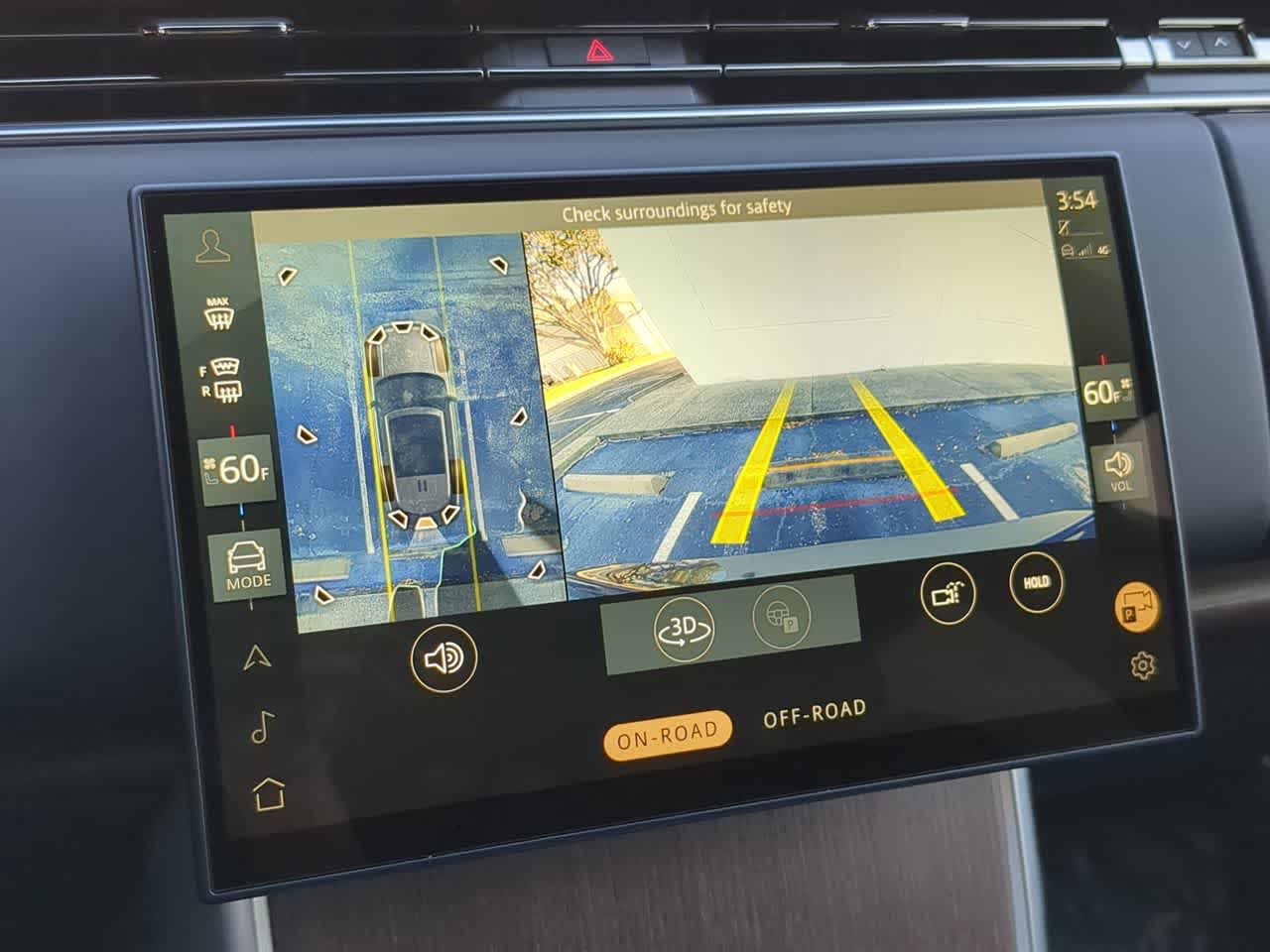 Thumbnail: 2025 Land Rover Range Rover - 32