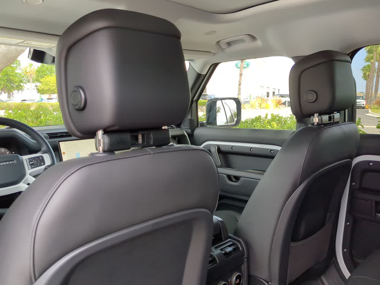 Thumbnail: 2025 Land Rover Defender - 19