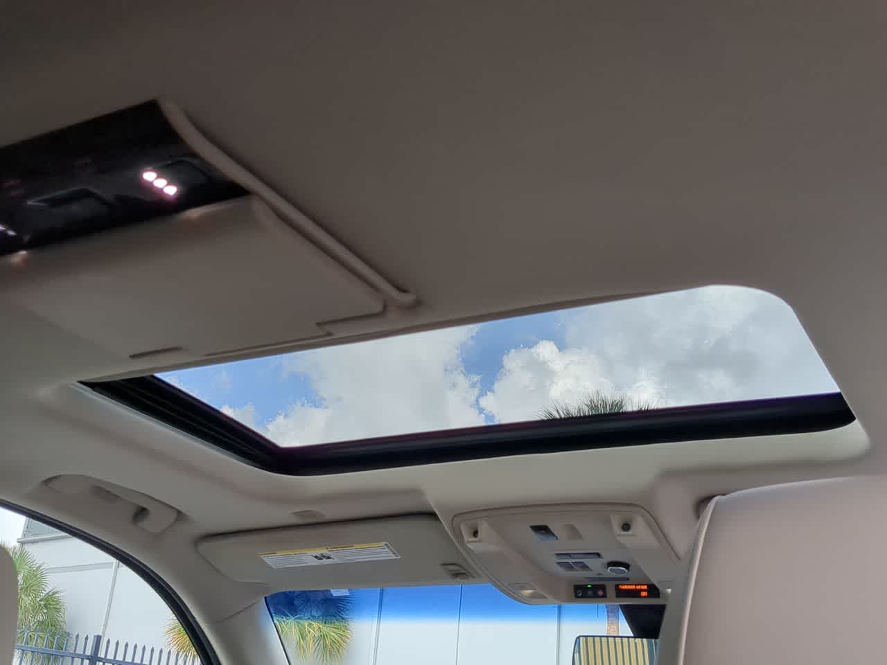 Thumbnail: 2020 Cadillac Escalade - 23