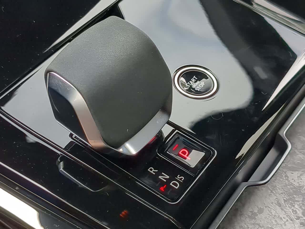 Thumbnail: 2024 Land Rover Range Rover Sport - 33