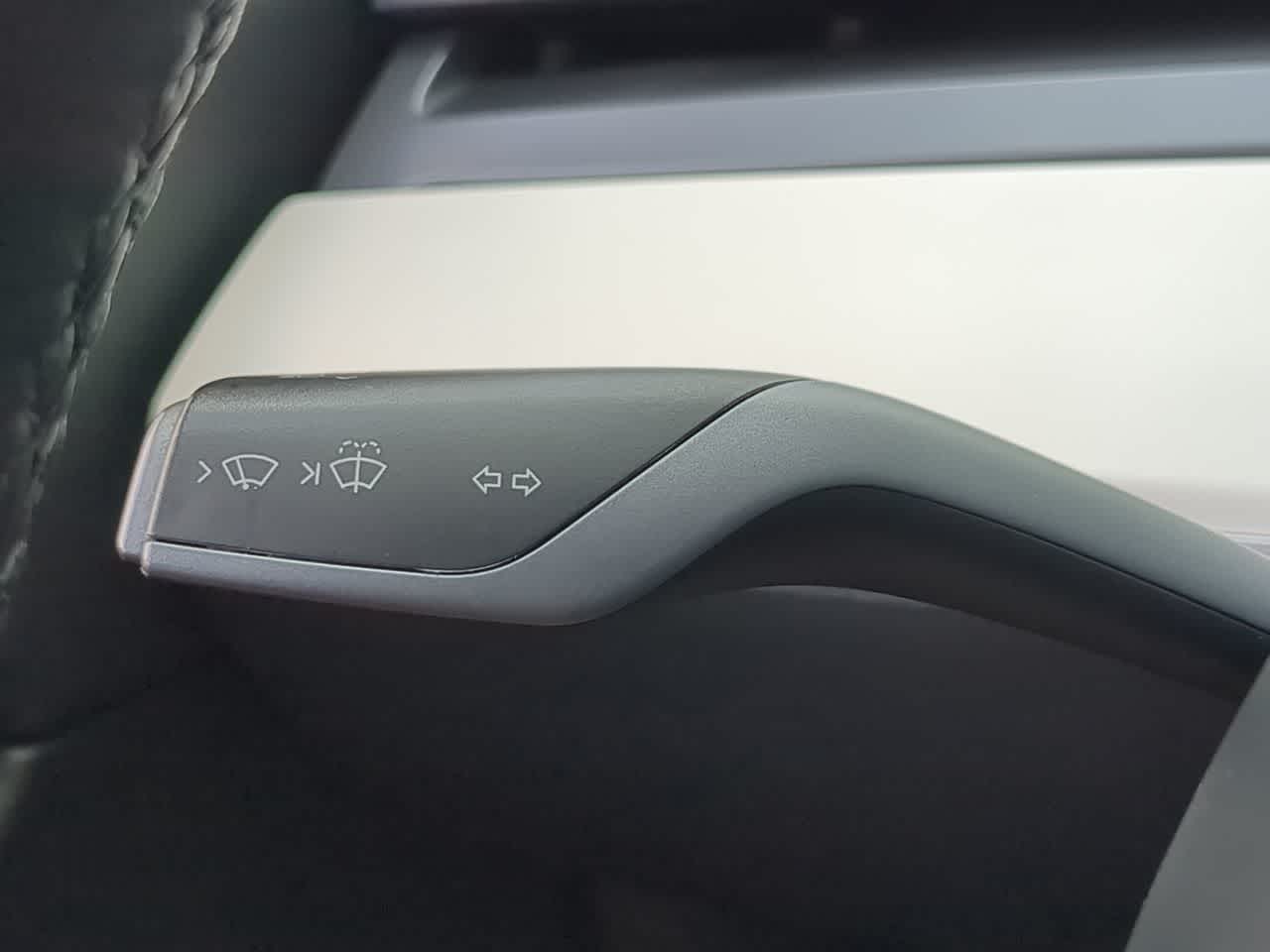 Thumbnail: 2021 Tesla Model Y - 25