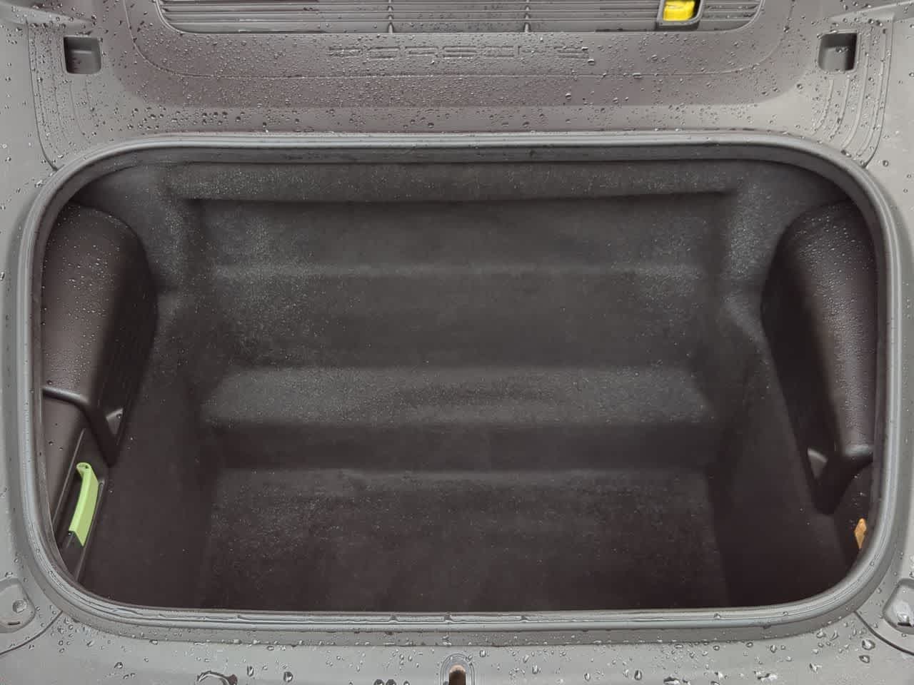 Thumbnail: 2013 Porsche 911 - 34