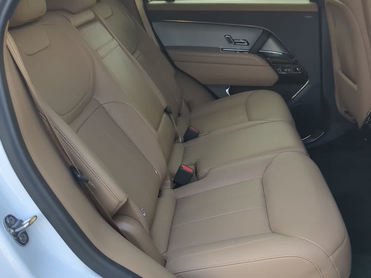 Thumbnail: 2025 Land Rover Range Rover Sport - 22