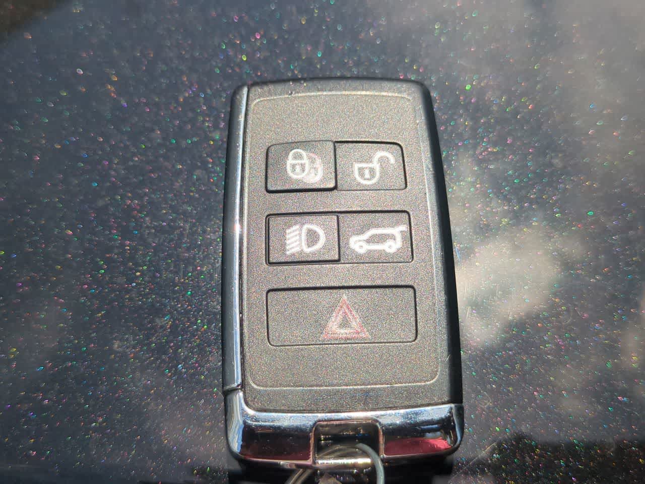 Thumbnail: 2021 Land Rover Range Rover - 37