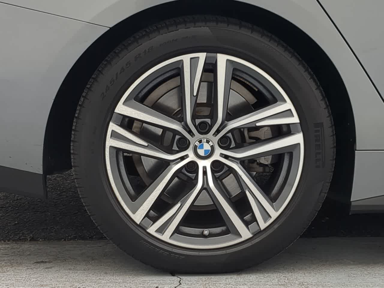 Thumbnail: 2024 BMW 4 Series - 13