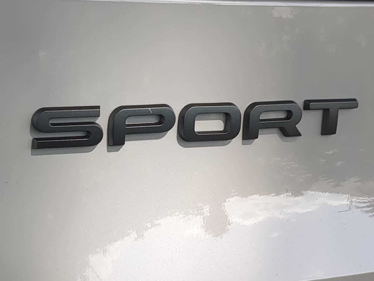 Thumbnail: 2025 Land Rover Range Rover Sport - 12