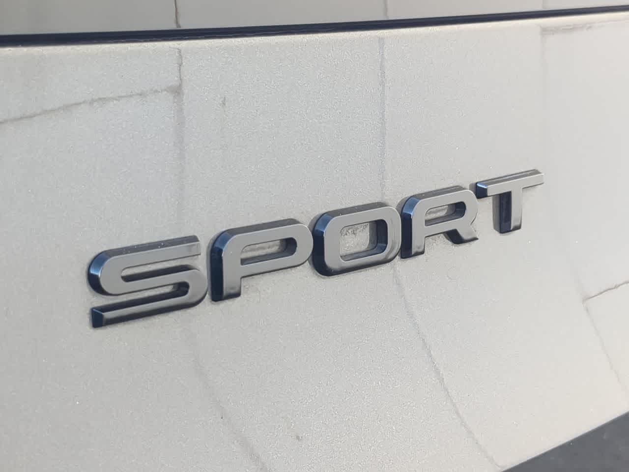 Thumbnail: 2023 Land Rover Range Rover Sport - 12