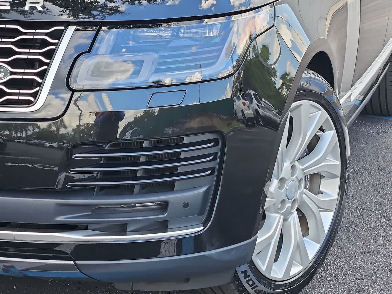 Thumbnail: 2022 Land Rover Range Rover - 11