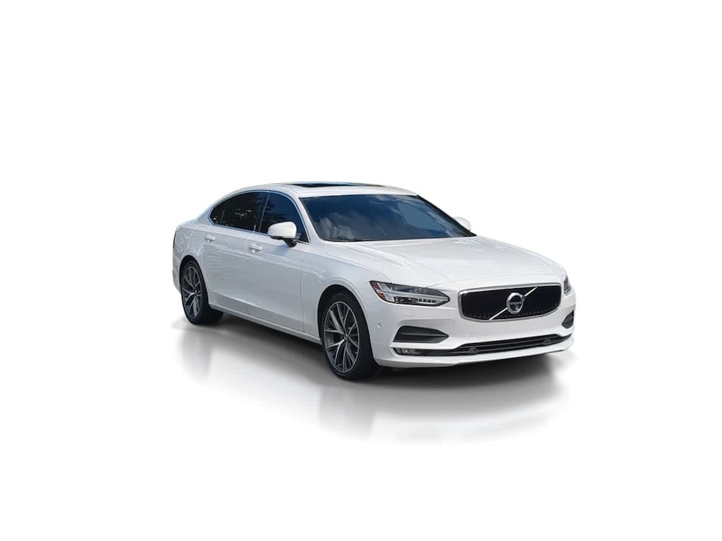 Used 2018 Volvo S90 Momentum Sedan