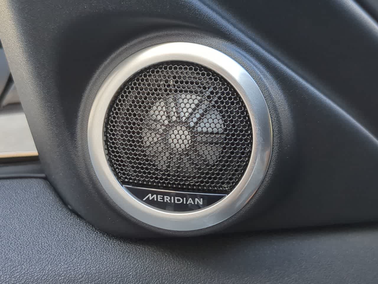 Thumbnail: 2026 Land Rover Range Rover Evoque - 32