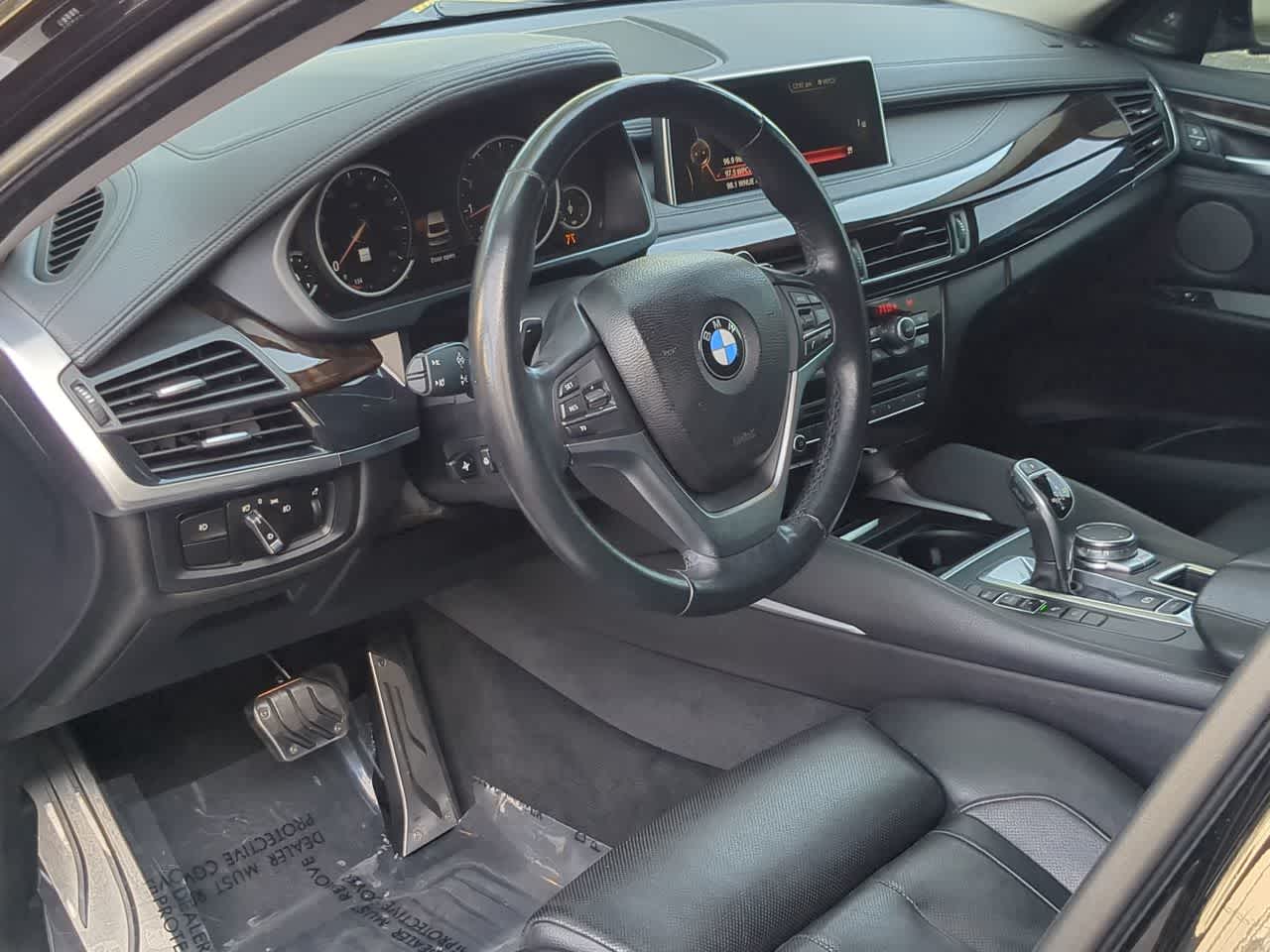 Thumbnail: 2016 BMW X6 - 10