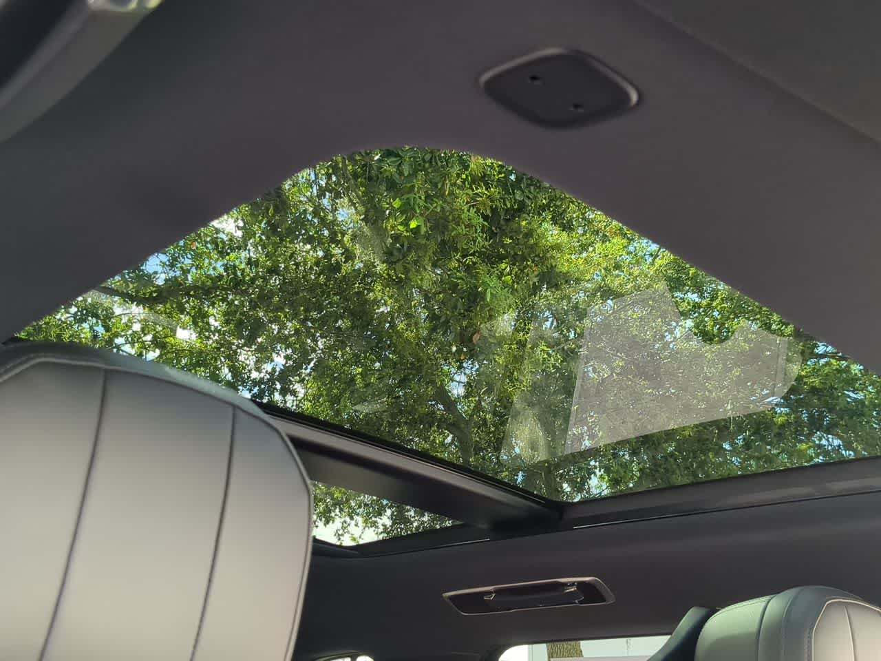 Thumbnail: 2026 Land Rover Range Rover Sport - 20