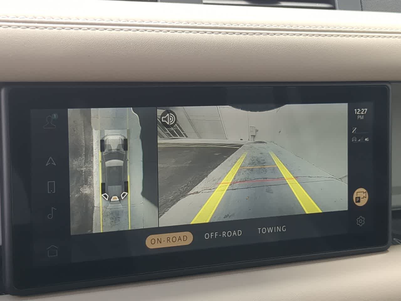 Thumbnail: 2022 Land Rover Defender - 29