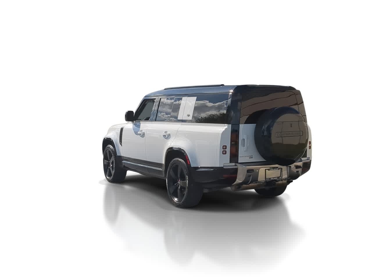 Thumbnail: 2023 Land Rover Defender - 5