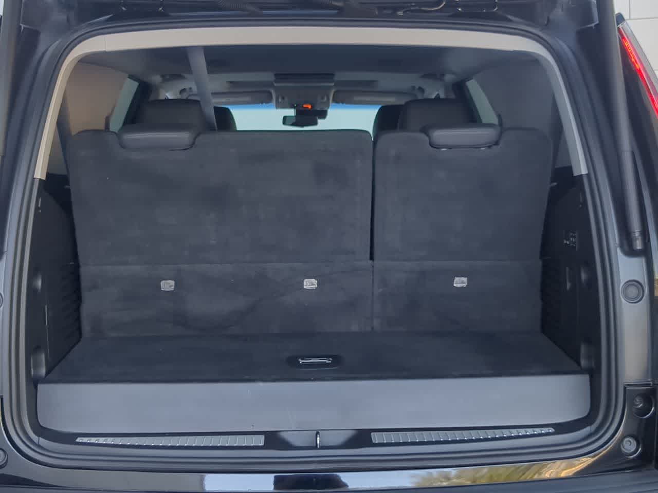 Thumbnail: 2019 Cadillac Escalade - 35