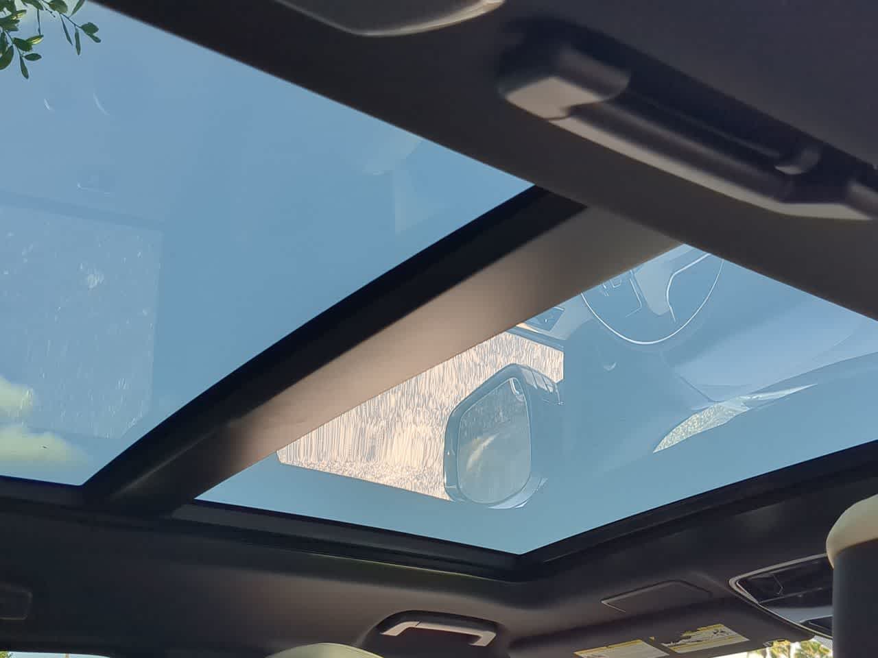 Thumbnail: 2021 Land Rover Range Rover Sport - 23