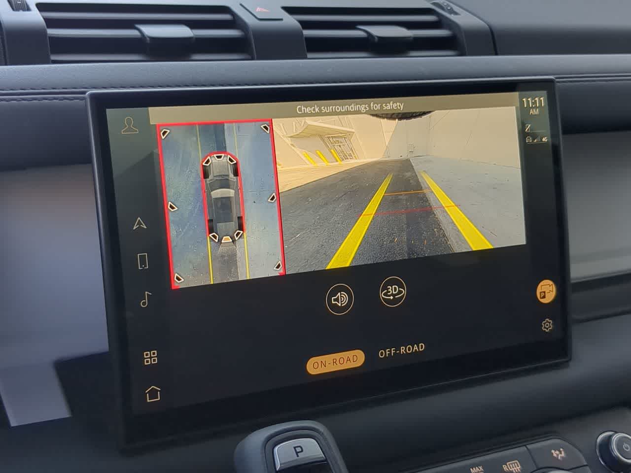 Thumbnail: 2025 Land Rover Defender - 31