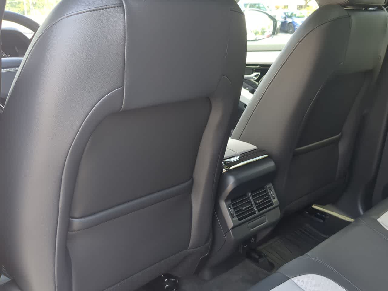 Thumbnail: 2026 Land Rover Range Rover Evoque - 19