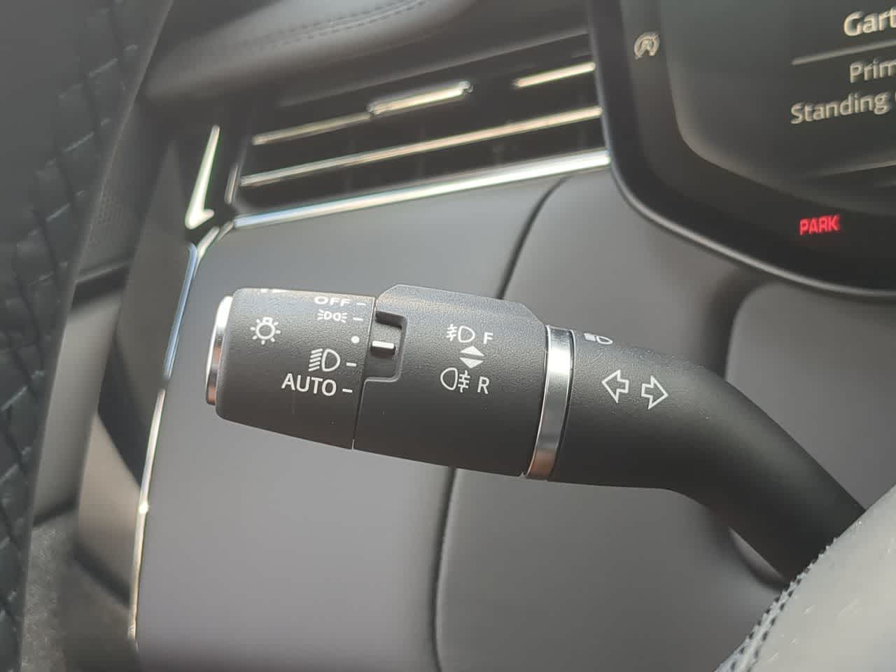 Thumbnail: 2026 Land Rover Range Rover Sport - 29