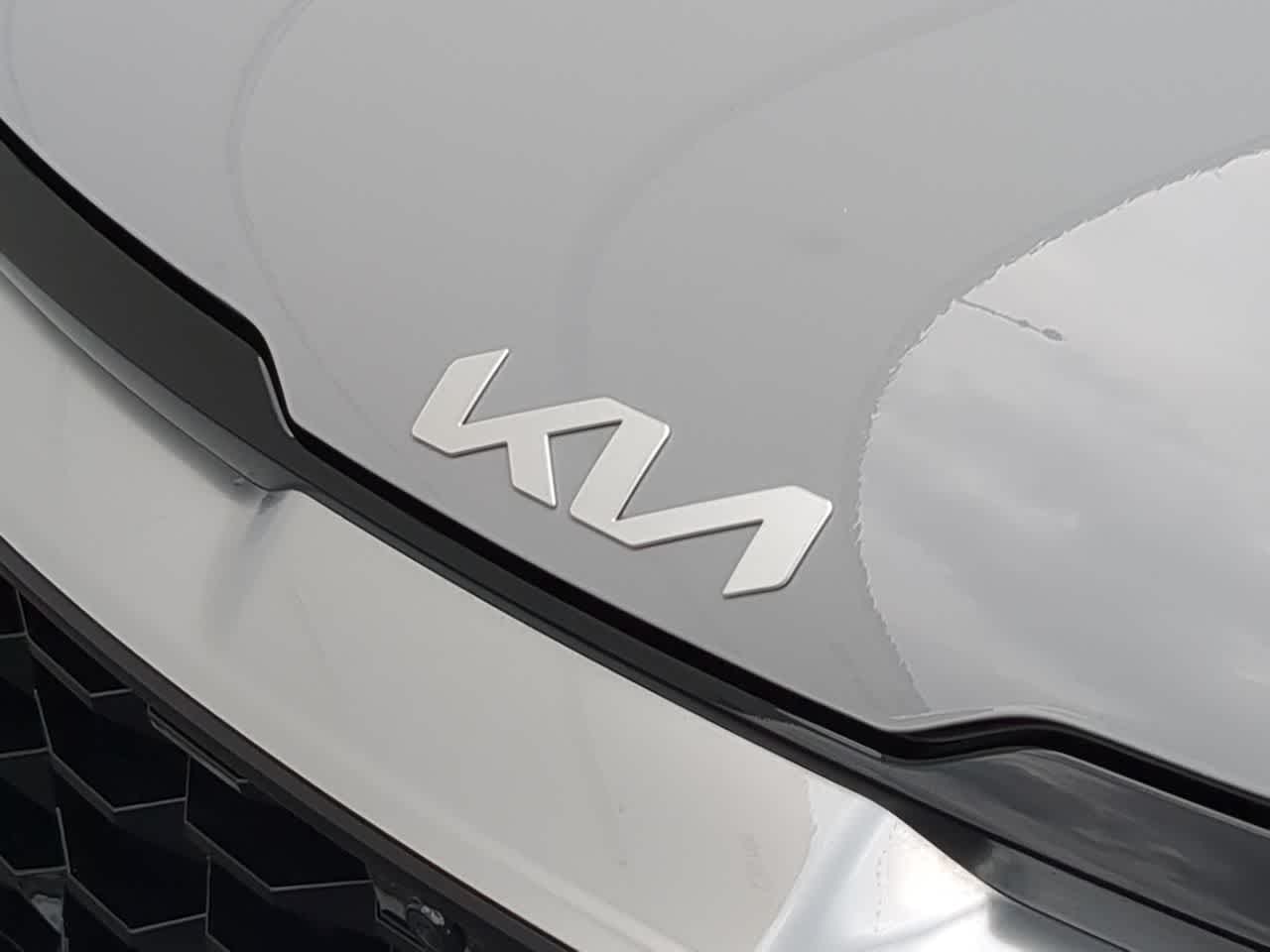 Thumbnail: 2023 Kia Sportage - 12