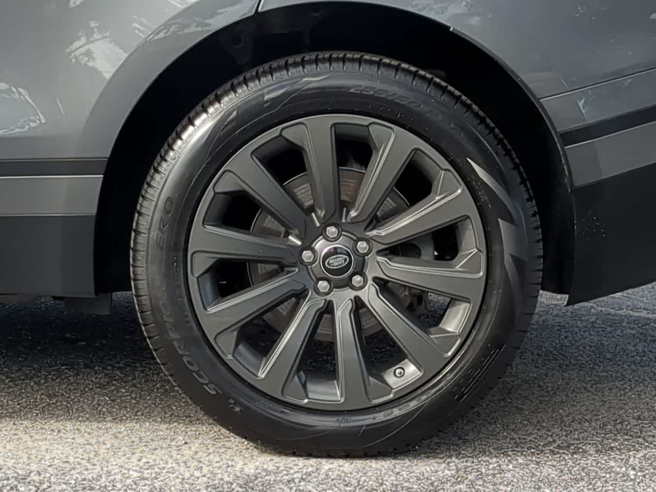 Thumbnail: 2019 Land Rover Range Rover Velar - 13