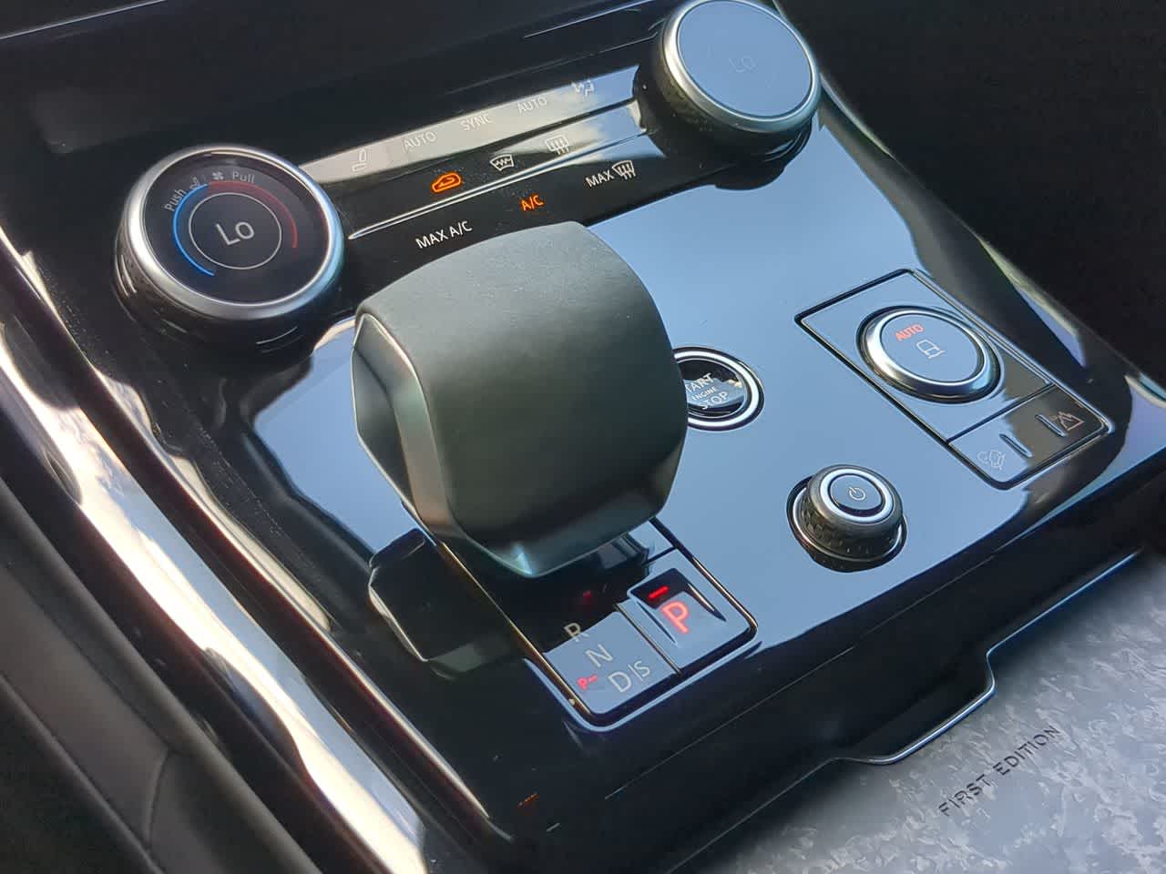 Thumbnail: 2023 Land Rover Range Rover Sport - 35