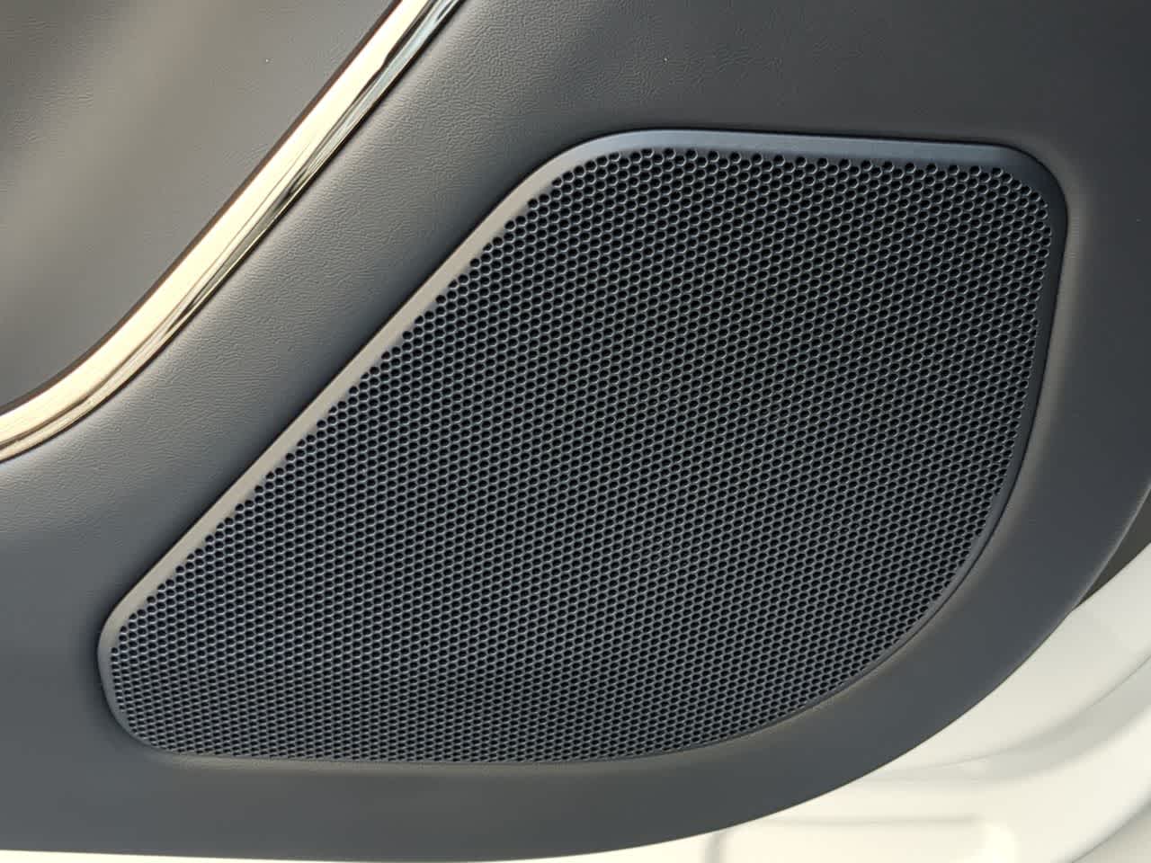 Thumbnail: 2024 Land Rover Range Rover Sport - 32