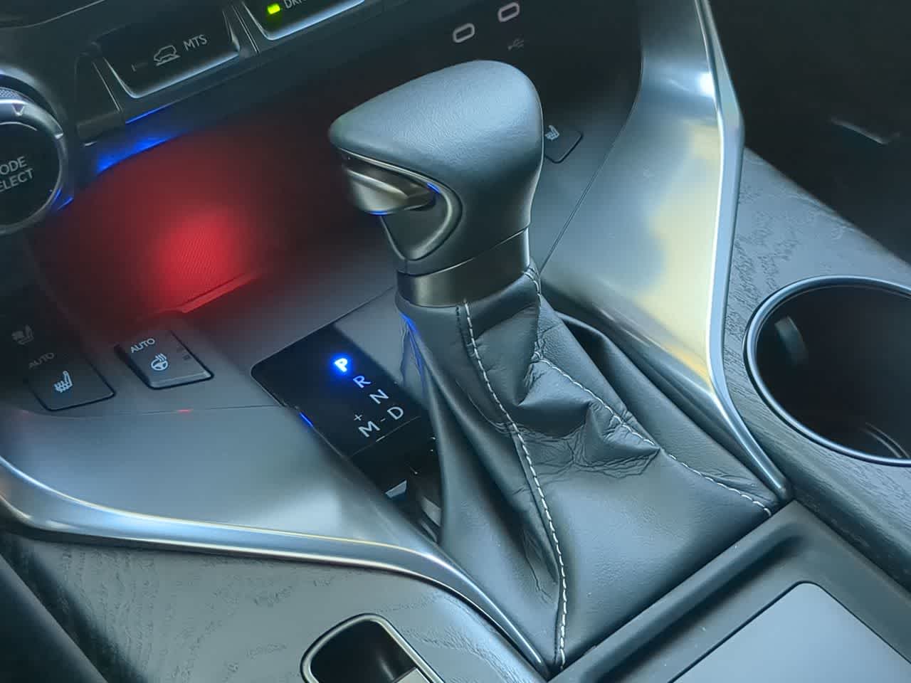 Thumbnail: 2025 Lexus LX - 34