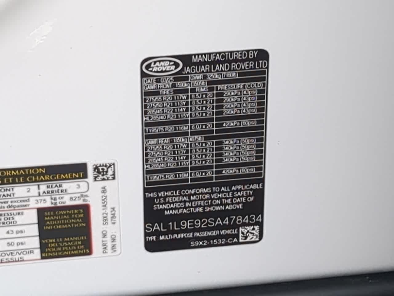 Thumbnail: 2025 Land Rover Range Rover Sport - 38