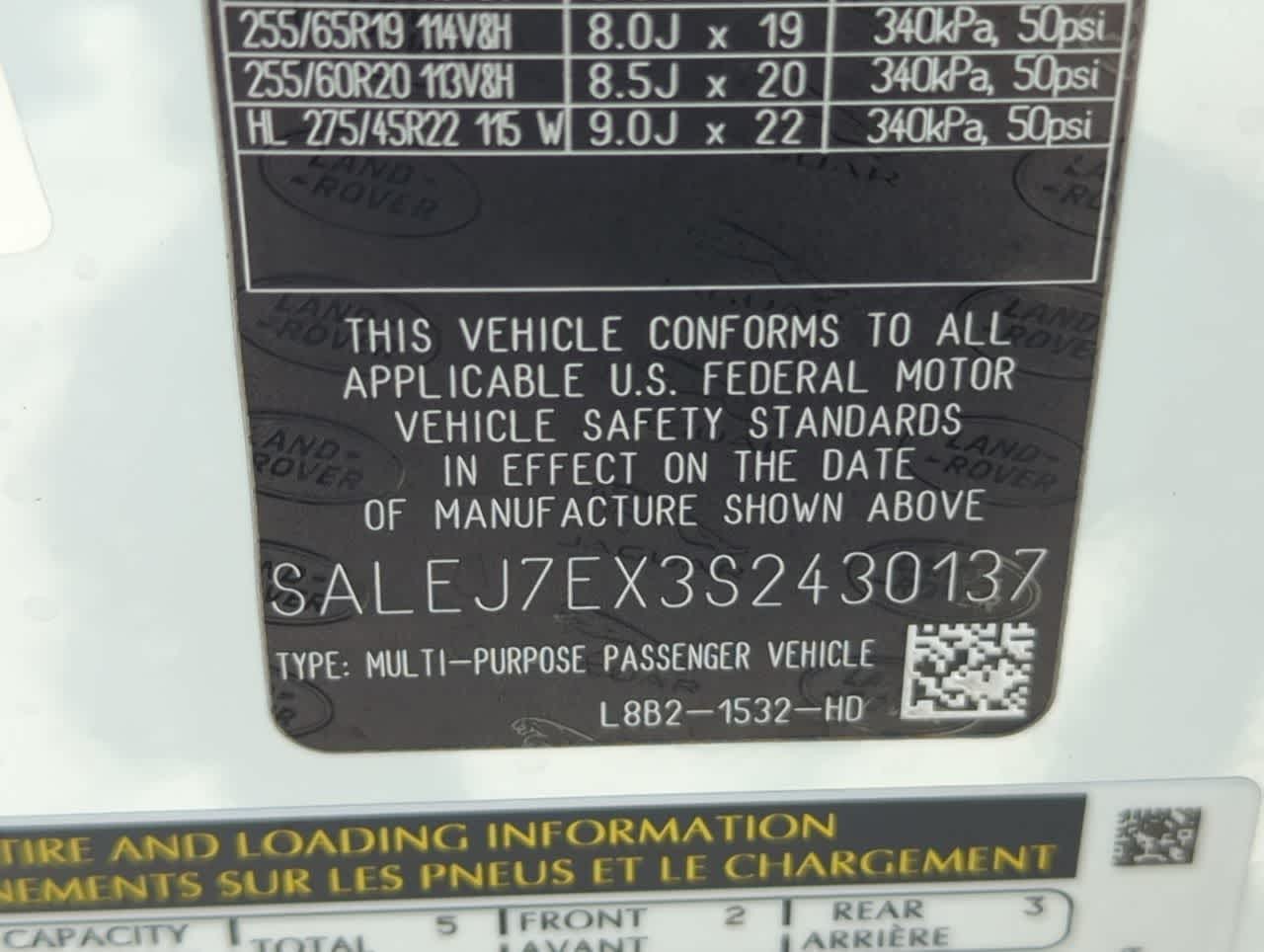 2025 Land Rover Defender 110 35
